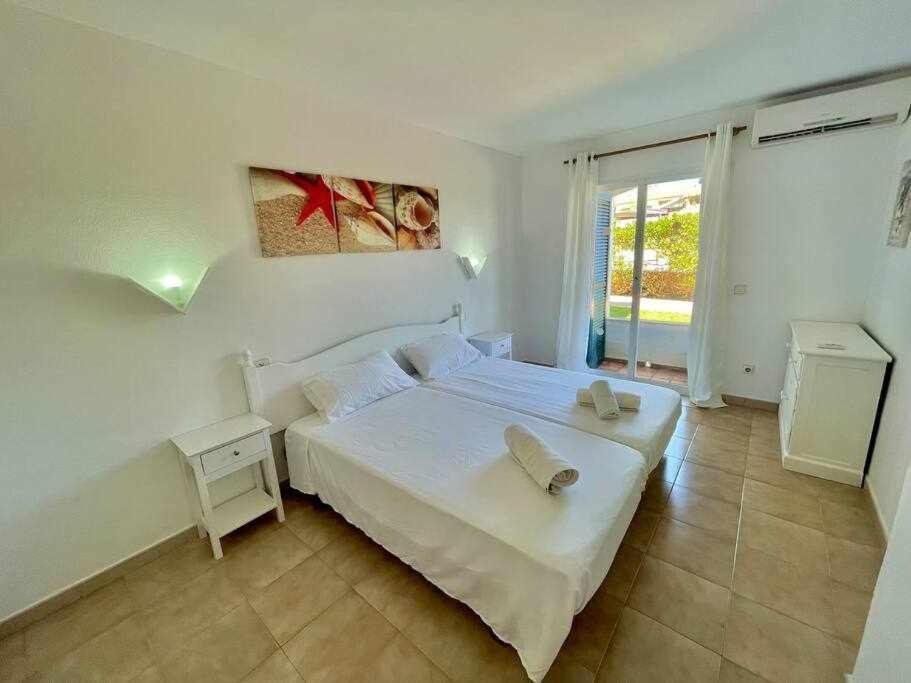 Pura Vida Apartamento Con Piscina Cala'N Blanes  Zewnętrze zdjęcie