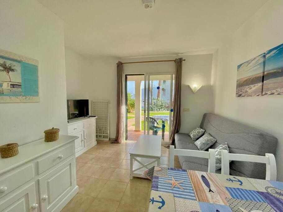 Pura Vida Apartamento Con Piscina Cala'N Blanes  Zewnętrze zdjęcie