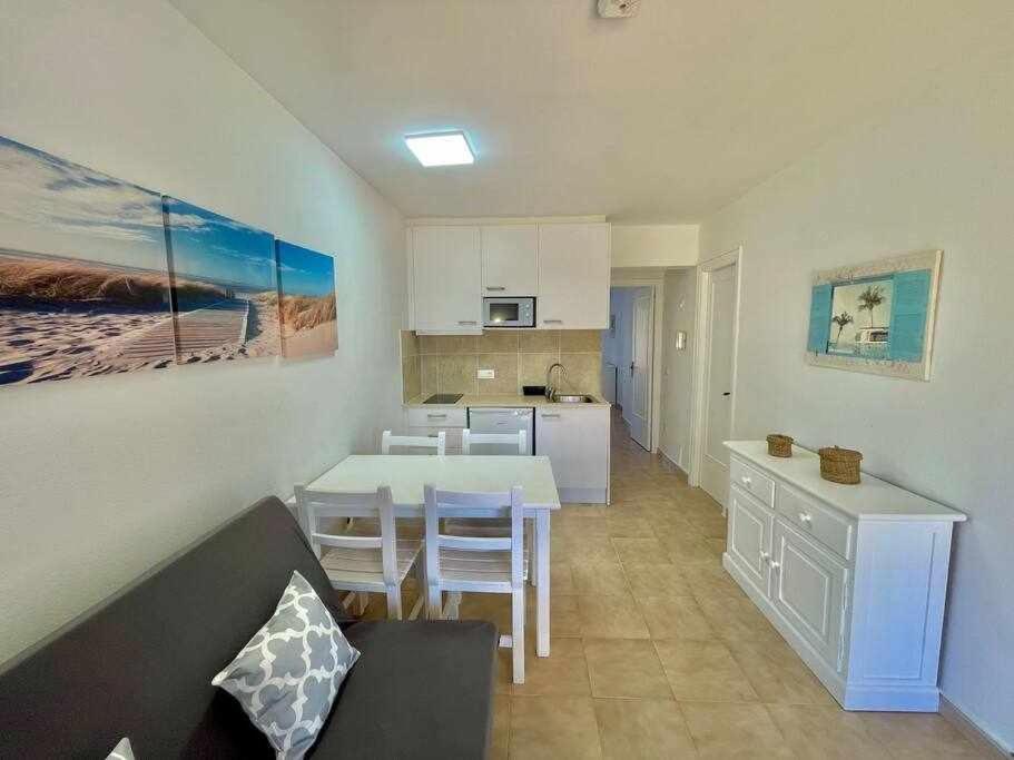 Pura Vida Apartamento Con Piscina Cala'N Blanes  Zewnętrze zdjęcie