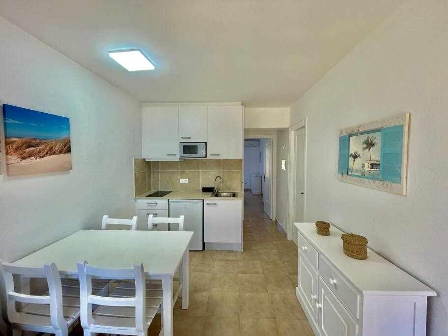 Pura Vida Apartamento Con Piscina Cala'N Blanes  Zewnętrze zdjęcie